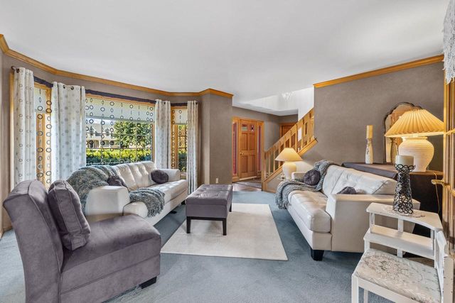 1481 Rivers Edge PARKWAY, Oconomowoc, WI 53066