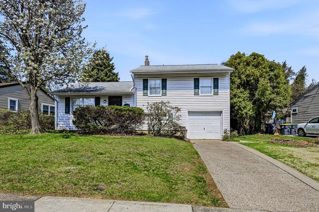 49 E AVON DR, Claymont, DE 19703