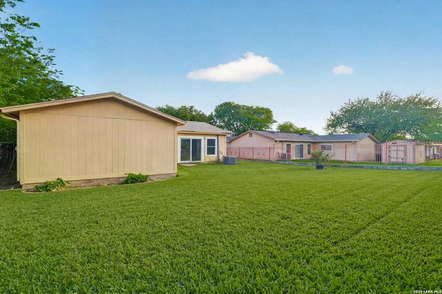 5827 Sun Bay, San Antonio, TX 78244