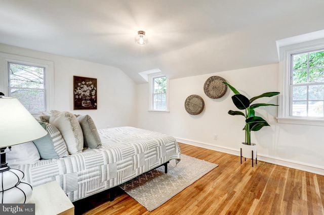 242 SHADELAND AVE, Drexel Hill, PA 19026