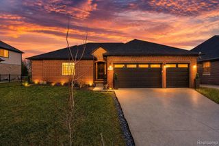 14664 Hannebauer Court, Sterling Heights, MI 48313