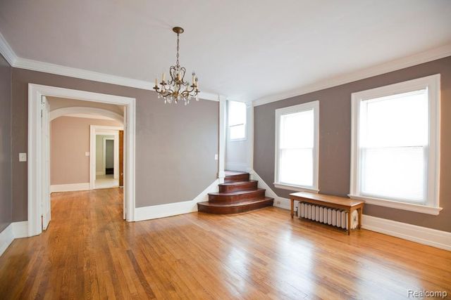 7880 Van Dyke Place, Detroit, MI 48214