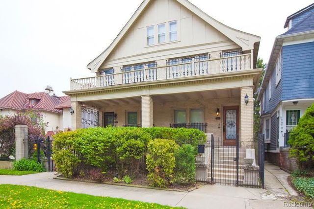 7880 Van Dyke Place, Detroit, MI 48214