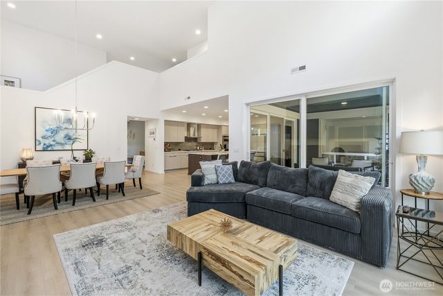 5661 Great Glen Road SW, Port Orchard, WA 98367