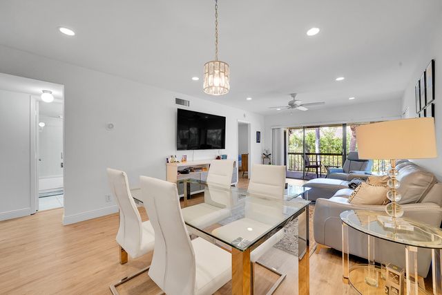 159 NW 70th Street 416, Boca Raton, FL 33487