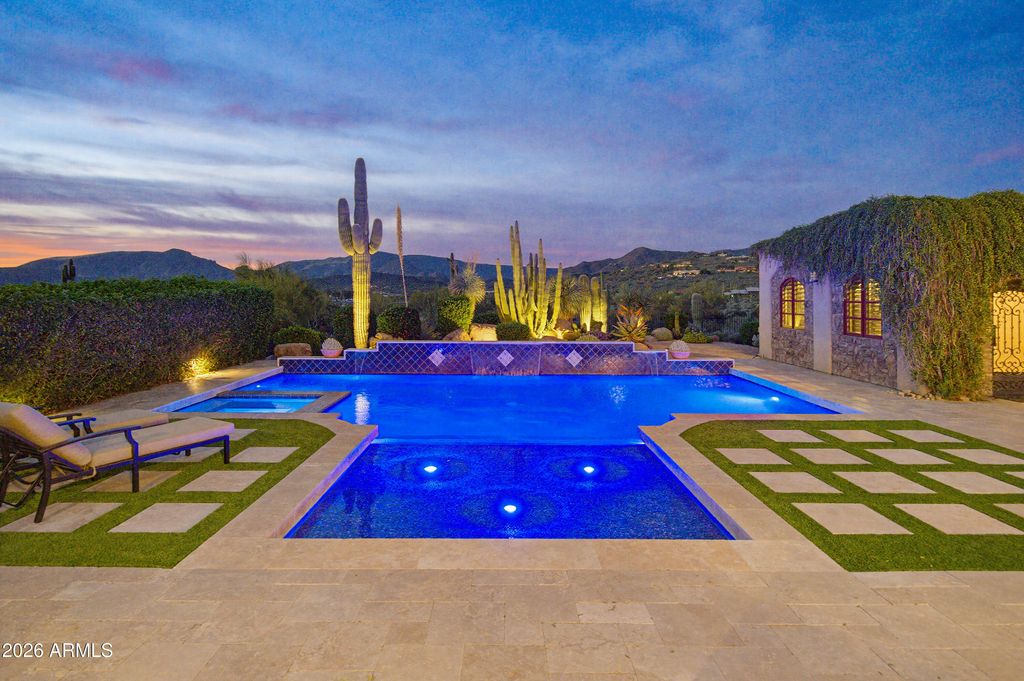 Image 1 of property listing at 7070 E LONE MOUNTAIN Road N, Cave Creek, AZ 85331