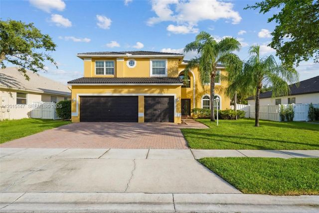 13845 NW 14th St, Pembroke Pines, FL 33028