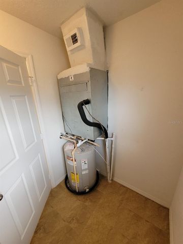 36137 LAKE CHASE BOULEVARD 201, Zephyrhills, FL 33541