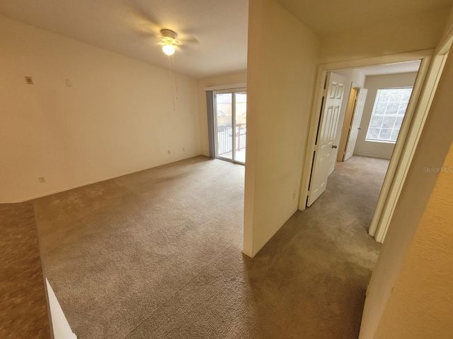 36137 LAKE CHASE BOULEVARD 201, Zephyrhills, FL 33541