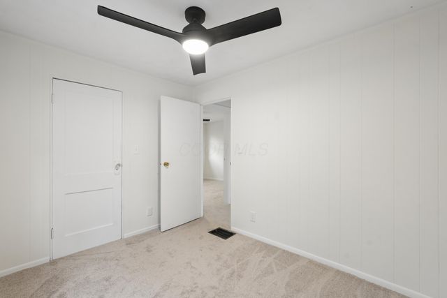 335 E Weber Road, Columbus, OH 43202