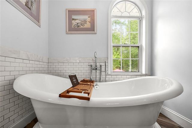 2320 Brownstone Court NE, Marietta, GA 30062