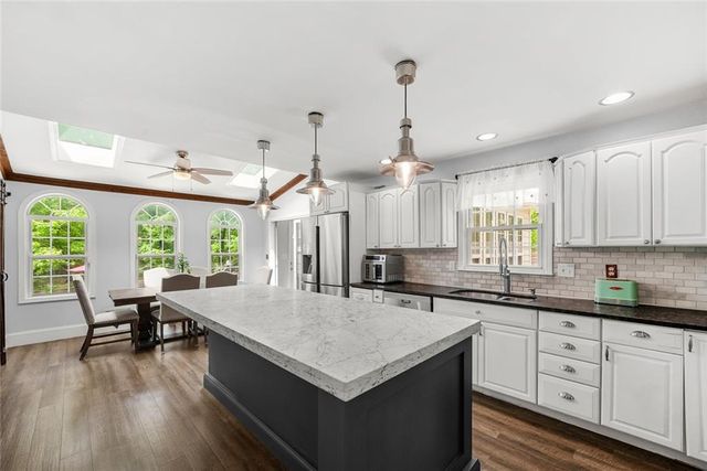 2320 Brownstone Court NE, Marietta, GA 30062