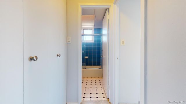 118-17 Union Turnpike 15F, Forest Hills, NY 11375