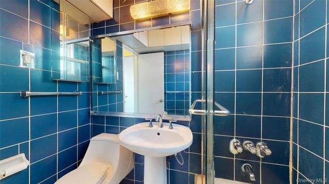 118-17 Union Turnpike 15F, Forest Hills, NY 11375
