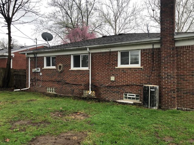 12770 Leverne, Redford, MI 48239