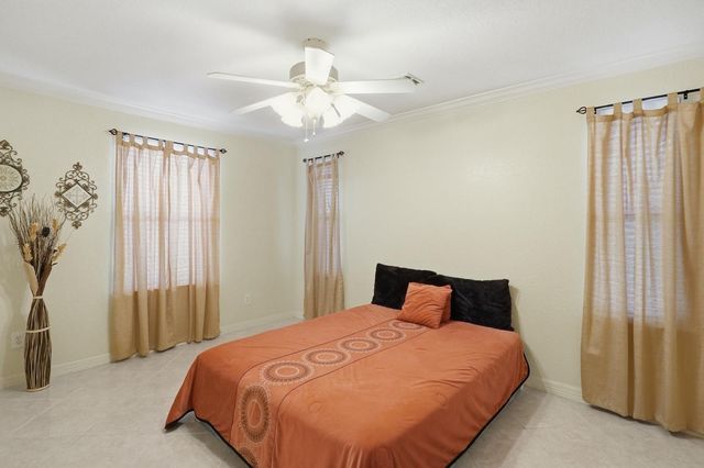 247 Old Spring Lane, Houston, TX 77015