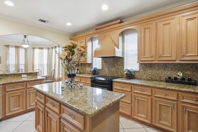 247 Old Spring Lane, Houston, TX 77015