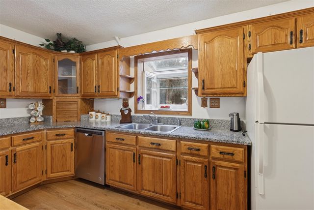 2430 Indian Trail, Evart, MI 49631