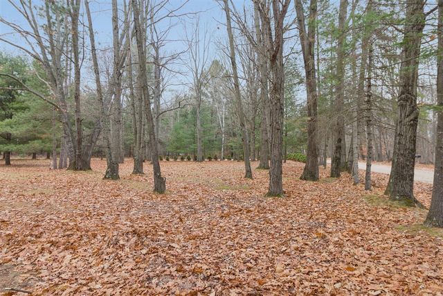 2430 Indian Trail, Evart, MI 49631