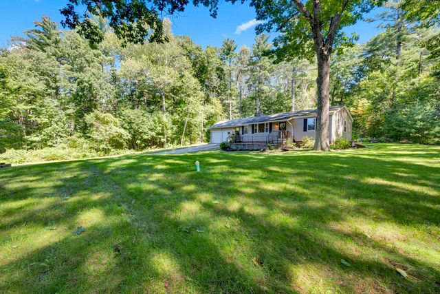 6 Barrett Rd, North Brookfield, MA 01535