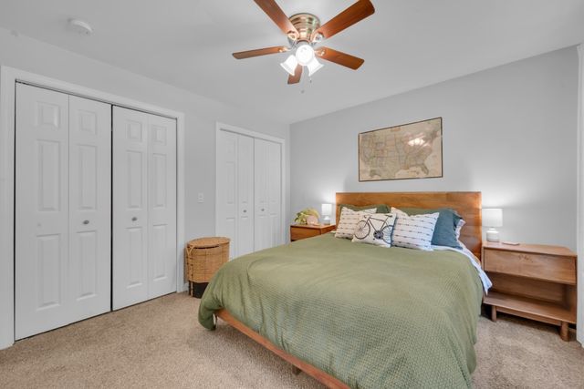 6 Barrett Rd, North Brookfield, MA 01535