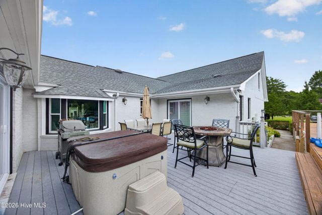 1520 River Road SE, Winnabow, NC 28479