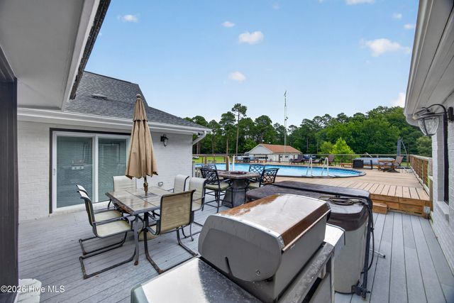 1520 River Road SE, Winnabow, NC 28479