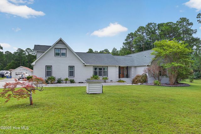 1520 River Road SE, Winnabow, NC 28479