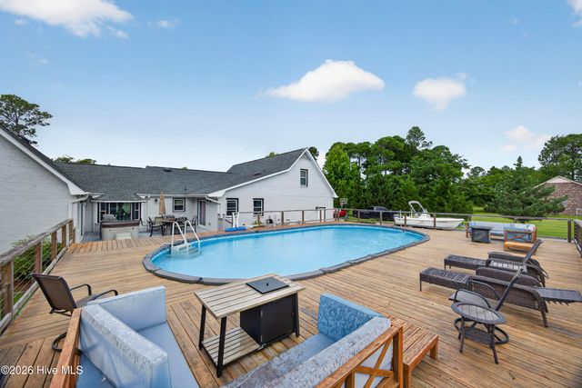 1520 River Road SE, Winnabow, NC 28479