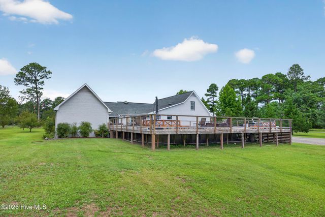 1520 River Road SE, Winnabow, NC 28479