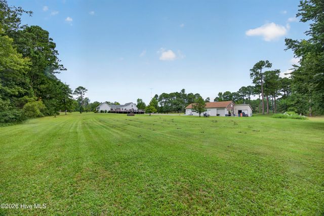 1520 River Road SE, Winnabow, NC 28479