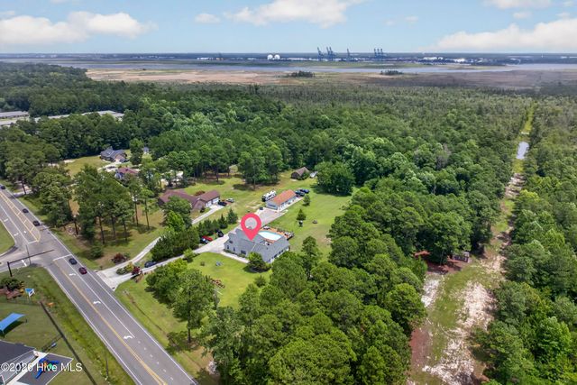 1520 River Road SE, Winnabow, NC 28479