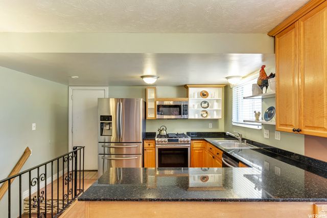 82 S ANGELA WAY, North Salt Lake, UT 84054