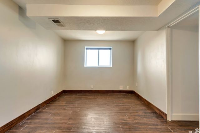 82 S ANGELA WAY, North Salt Lake, UT 84054