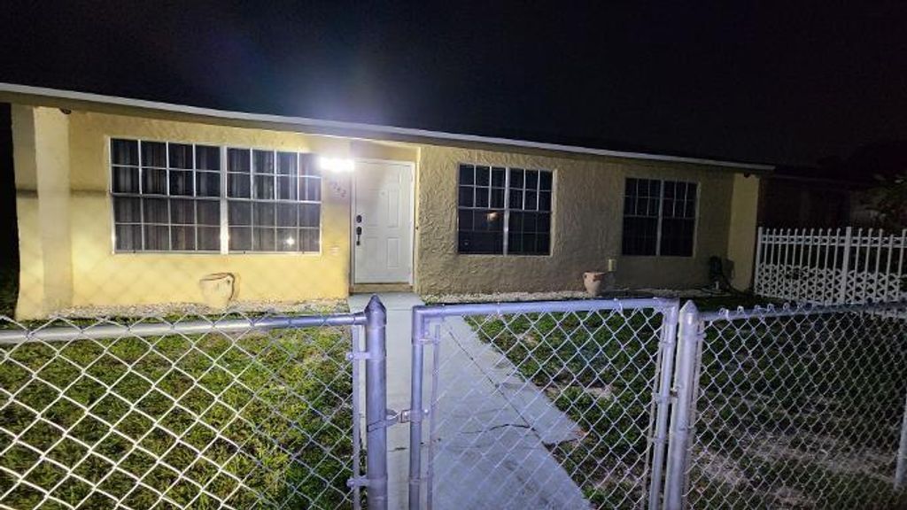 20742 NW 41ST AVE Road TWO, Miami Gardens, FL 33055
