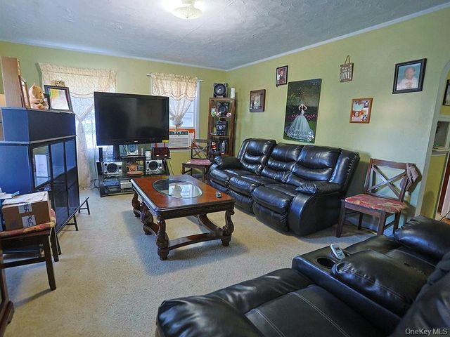 580 Route 17M, Middletown, NY 10940