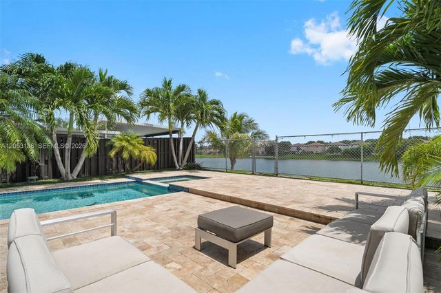 12050 SW 135th Terrace, Miami, FL 33186