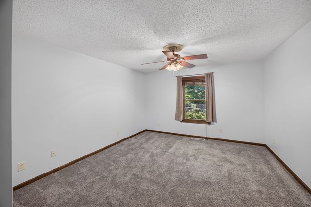 2410 Browns Mill Rd, Cookeville, TN 38506