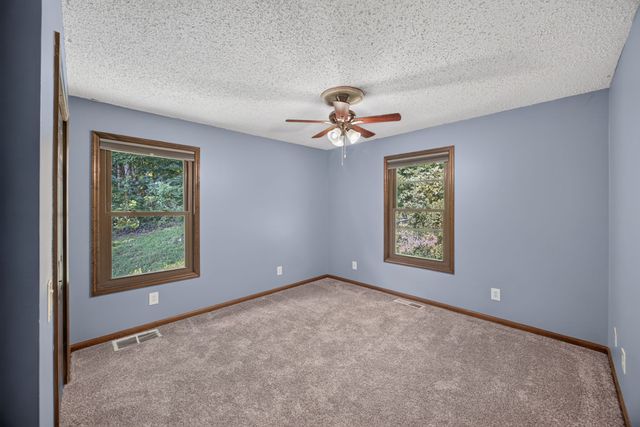 2410 Browns Mill Rd, Cookeville, TN 38506
