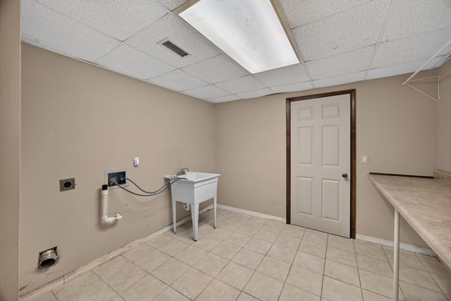 2410 Browns Mill Rd, Cookeville, TN 38506