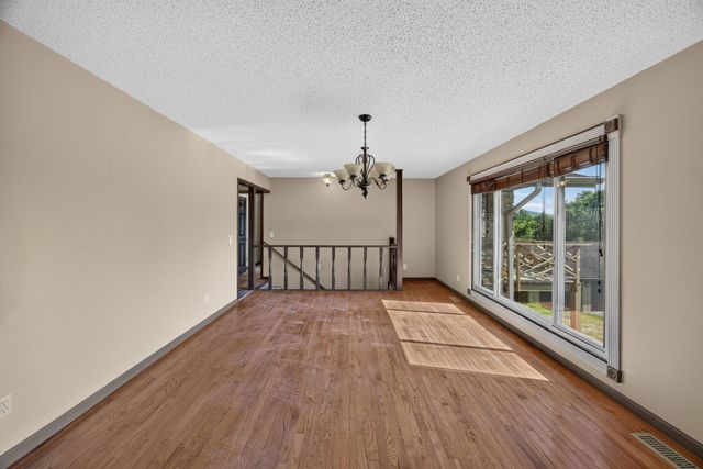 2410 Browns Mill Rd, Cookeville, TN 38506