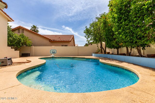 2026 E CORTEZ Drive, Gilbert, AZ 85234