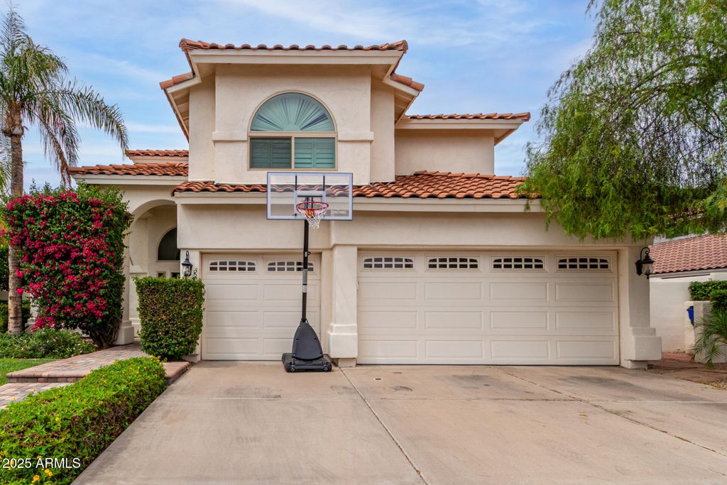 2026 E CORTEZ Drive, Gilbert, AZ 85234
