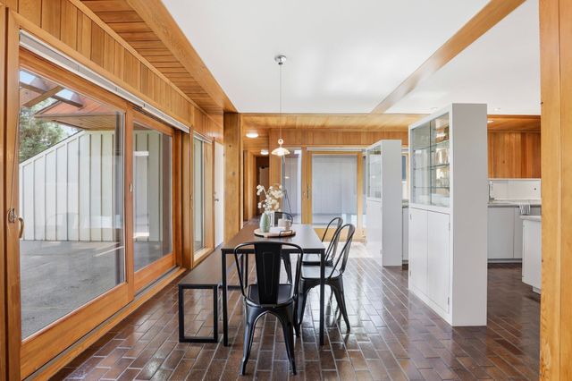 7809 S Ramona Rd, Spokane, WA 99224
