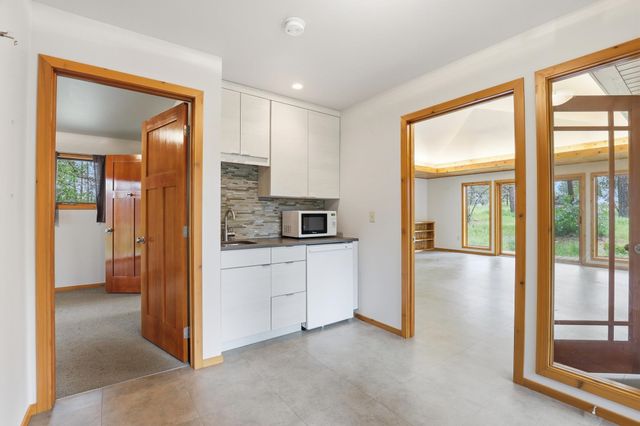 7809 S Ramona Rd, Spokane, WA 99224