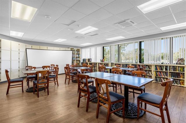 3930 SOUTHPOINTE DRIVE 205, Orlando, FL 32822