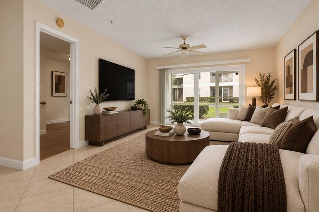 3930 SOUTHPOINTE DRIVE 205, Orlando, FL 32822