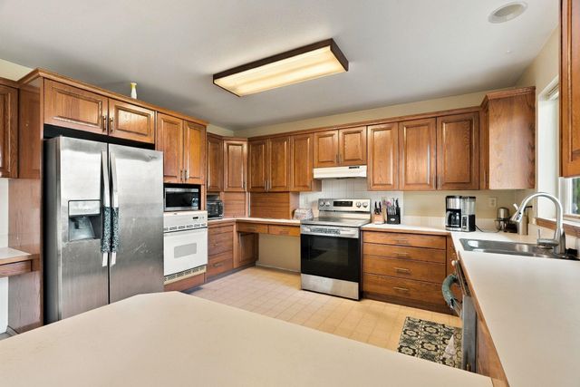 1012 W Winder Ln, Spokane, WA 99224