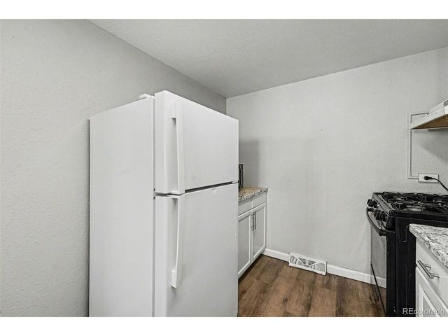 2840 W Park Pl, Denver, CO 80219