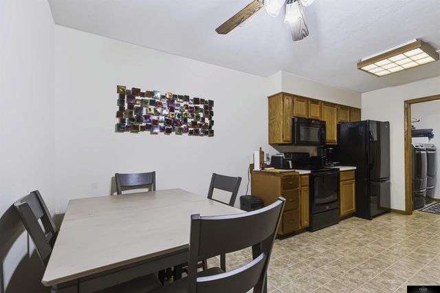 1816 W S Street, Lincoln, NE 68528